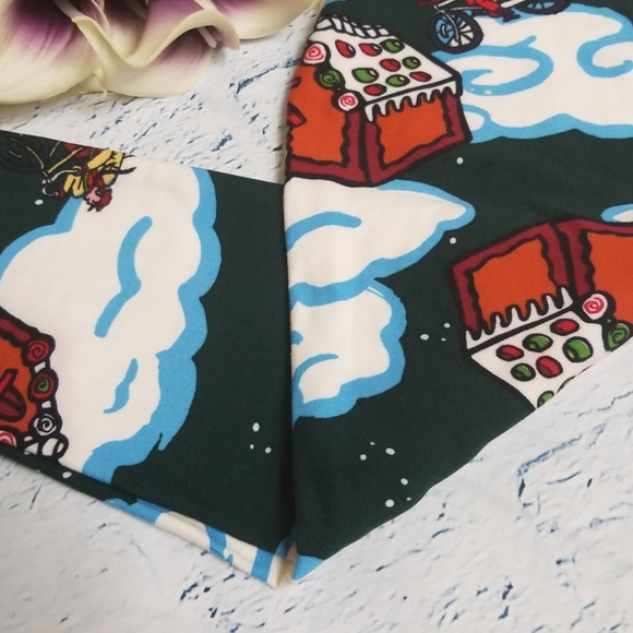 Lularoe Kids Holiday Leggings - Picture 2 of 5